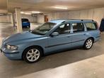Volvo V70 2.5 T 2003 Blauw 81.000 km, Auto's, Voorwielaandrijving, 1556 kg, 1800 kg, Blauw