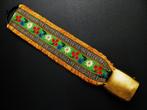 Koebel met brede band voorzien van alpenbloemen, Ophalen of Verzenden