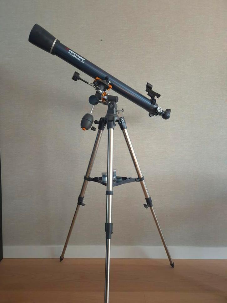 Celestron AstroMaster 70 Refractor Telescoop, Audio, Tv en Foto, Optische apparatuur | Telescopen, Gebruikt, Lenzentelescoop (refractor)