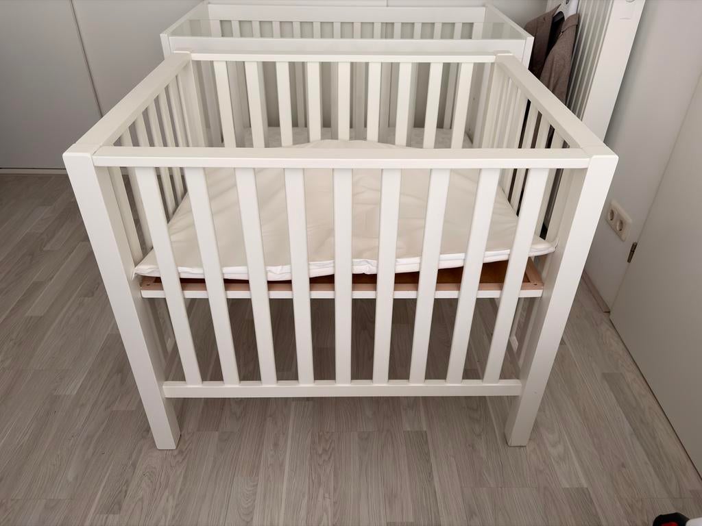 Nette box met kleed en hangmat - compleet!, Kinderen en Baby's, Boxen, Ophalen, Zo goed als nieuw, Boxkleed