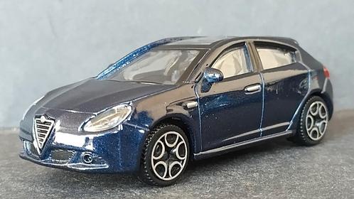 Alfa Romeo Giulietta blu 1:43 Bburago Burago Pol, Hobby en Vrije tijd, Modelauto's | 1:43, Zo goed als nieuw, Ophalen of Verzenden