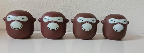 Alessi Banana Babies 4 stuks uit de Banana Family serie., Huis en Inrichting, Keuken | Keukenbenodigdheden, Ophalen of Verzenden