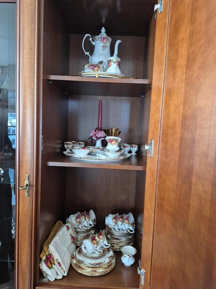 Te koop aangeboden 9 delig Servies Old Country roses, Antiek en Kunst, Antiek | Servies compleet, Ophalen