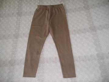 NIEUW - leverkleurige legging maat 110/116 beschikbaar voor biedingen