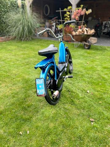 Vespa Ciao - Volledig Gereviseerd en Gespoten beschikbaar voor biedingen