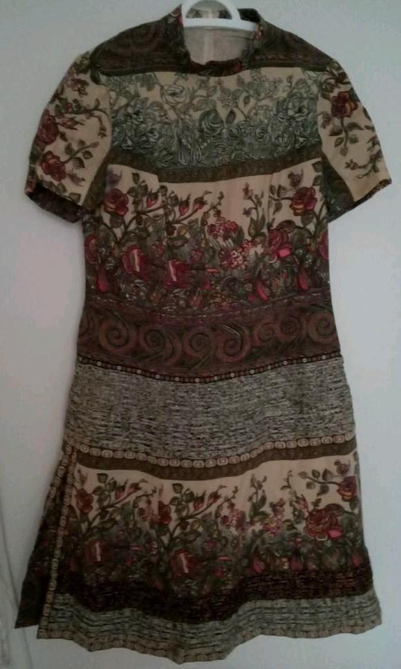 Schitterende jurk: Hauser Wodell maat 42, Kleding | Dames, Jurken, Zo goed als nieuw, Maat 42/44 (L), Overige kleuren, Knielengte