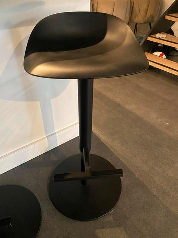 €39 !!! Barkruk 3x!!! beschikbaar voor biedingen