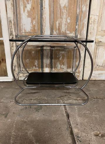 Art Deco, Bauhaus bijzettafel. Tafel. Chroom. Jaren ‘30-‘40. beschikbaar voor biedingen