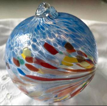 Mondgeblazen Glazen Bol Ornament beschikbaar voor biedingen