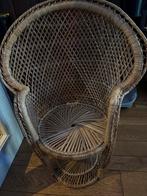 Vintage rotan pauwenstoel voor kinderen, Huis en Inrichting, Stoelen, Ophalen, Bruin, Riet of Rotan, Zo goed als nieuw
