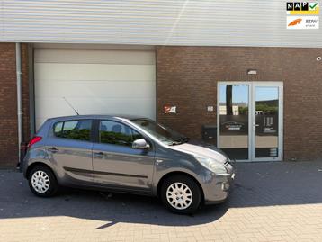 Hyundai I20 1.2i i-Drive|AIRCO|NIEUWE APK|NETTE AUTO beschikbaar voor biedingen