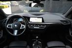 BMW 1 Serie 118i Executive Sport Line / Panoramadak / Sports, 65 €/maand, Gebruikt, Met garantie (alle), Wit