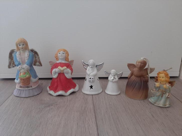 Verzameling beeldjes engeltjes engel met bel, Verzamelen, Beelden en Beeldjes, Gebruikt, Ophalen