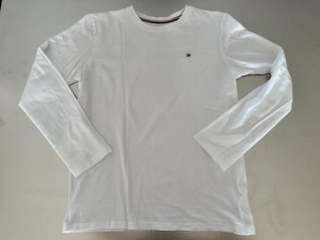 Nette staat: witte longsleeve jongen Tommy Hilfiger 164 176 beschikbaar voor biedingen