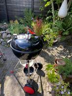 Weber Kettle plus 47 barbeque + starter + hoes, Ophalen, Gebruikt, Weber