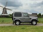 Land Rover Defender 90 2.4 NL auto, 2e eigenaar, Youngtimer, Land Rover, Zwart, 4 cilinders, Leder en Stof