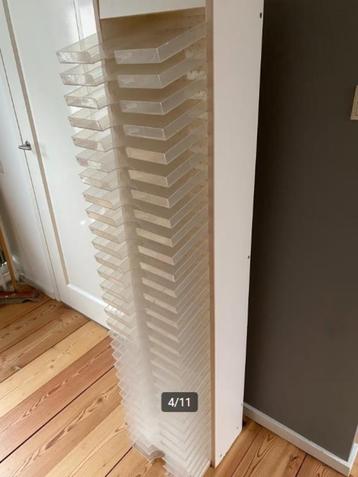 Stevige folder kast voor documenten, foto's, flex, etc. beschikbaar voor biedingen