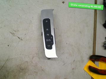 WEERGAVE EENHEID AUTOMAAT Audi Q2 (GAB / GAG) (81B713463) beschikbaar voor biedingen