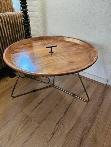 Behomepure salon tafeltje / bijzettafeltje beschikbaar voor biedingen