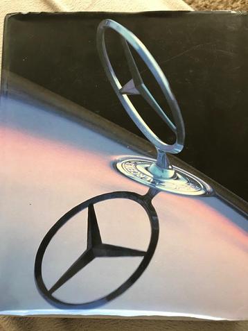 Mercerdes autoboek 659 pagina’s beschikbaar voor biedingen