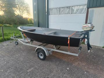 Leuk plezier bootje met kantel trailer  beschikbaar voor biedingen