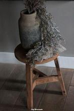 Stoere, houten kruk. Ook te gebruiken als bijzettafel., Www.jufbrocante.nl, Www.jufbrocante.nl, Nieuw, Ophalen of Verzenden