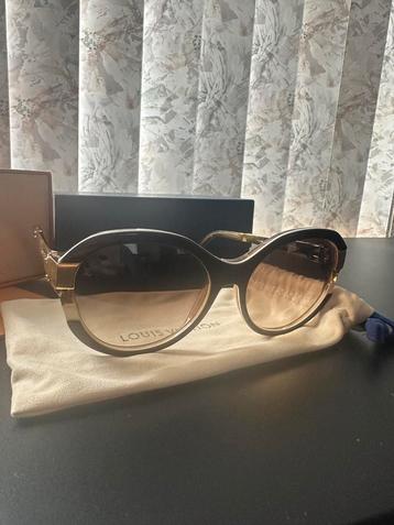 Louis Vuitton Cateye Bril – Zeer Goede Staat – Authentiek beschikbaar voor biedingen