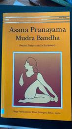 Asana Pranayama Mudra Bandha, Boeken, Ophalen of Verzenden, Zo goed als nieuw, Spiritualiteit algemeen, Overige typen