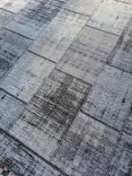 Vloerkleed grijs, Ophalen, Zo goed als nieuw, 150 tot 200 cm, Grijs