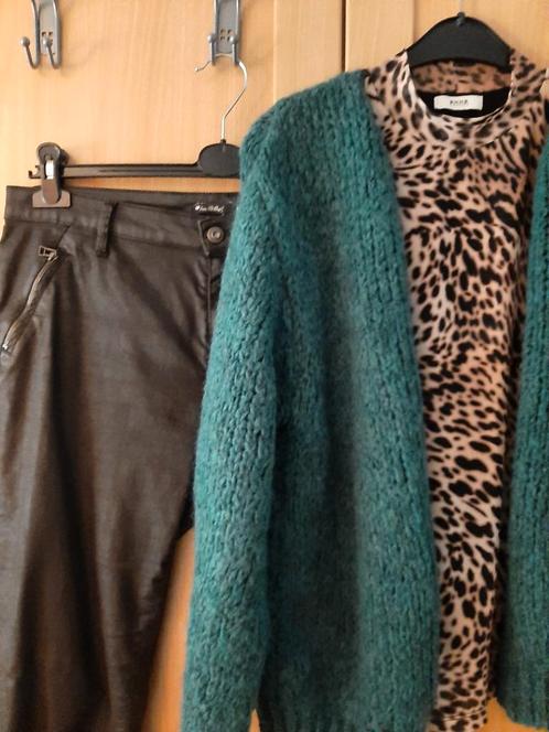 Rosner Antonia fake leather broek maat 42/30 bruin, Kleding | Dames, Broeken en Pantalons, Zo goed als nieuw, Maat 42/44 (L), Bruin