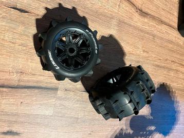 Louise RC b-paddle 1/5 sand achterband beschikbaar voor biedingen