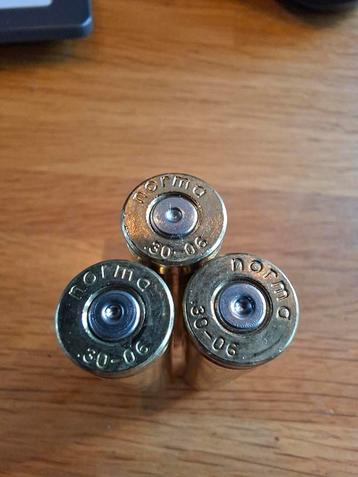 Hulzen kaliber .30-06 beschikbaar voor biedingen