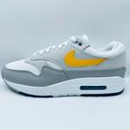 Nike Air Max 1 ESS Summit White University Gold (maat 42), Wit, Nieuw, Ophalen of Verzenden, Sneakers of Gympen
