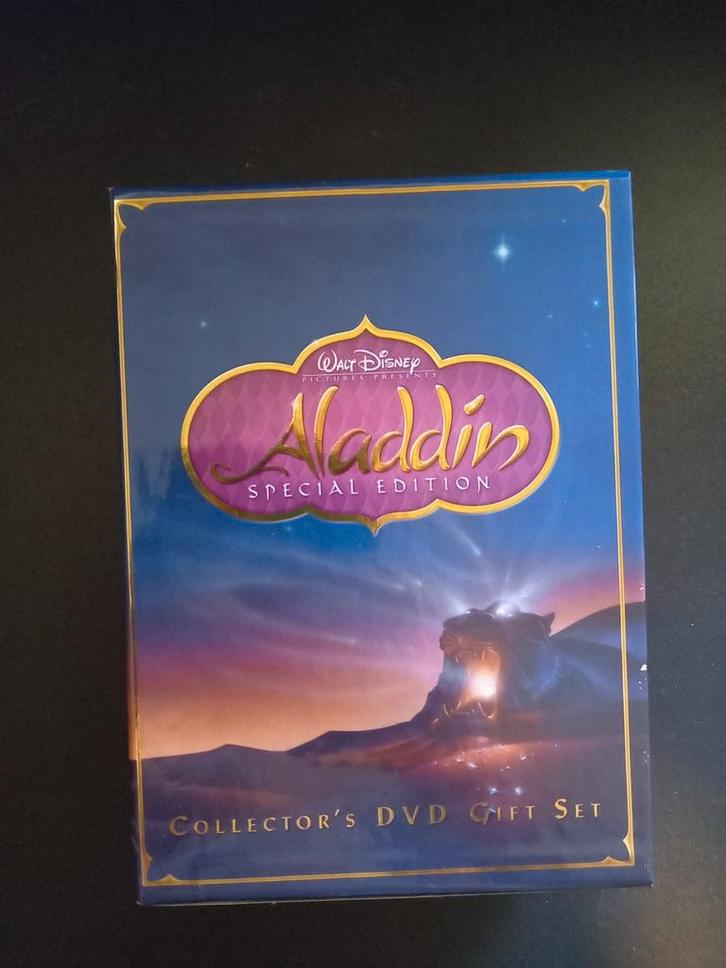 Aladdin - Gift set Disney filmframe, boek, schetsen, DVD, Verzamelen, Disney, Zo goed als nieuw, Overige typen, Overige figuren