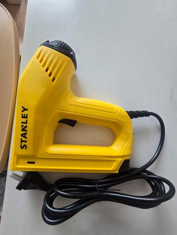 Nieuwe Stanley Spijkerpistool beschikbaar voor biedingen