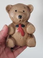Oude houtsnijwerk teddybeer, Verzamelen, Beren en Cherished Teddies, Ophalen of Verzenden, Zo goed als nieuw