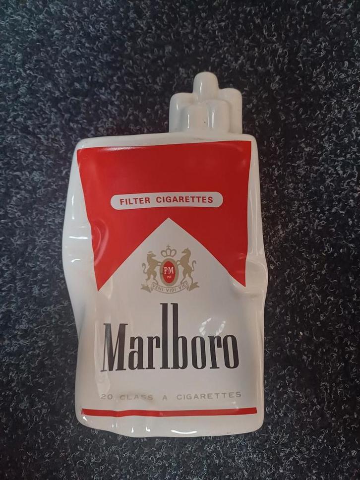 Vintage Marlboro Asbak - Zeldzaam!, Verzamelen, Rookartikelen, Aanstekers en Luciferdoosjes, Zo goed als nieuw, Asbak, Ophalen of Verzenden