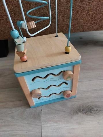 Little dutch activiteiten kubus  beschikbaar voor biedingen
