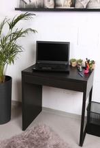 Klein Ikea bureau met witte lade - Gebruikt, Ophalen, Gebruikt, Ikea, Klantenservice@ikea.nl
