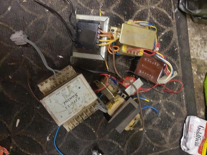 Lot 2000 X adapter 3-12V DC 1-15 A 10-100Watt, Computers en Software, Laptop-opladers, Nieuw, Ophalen