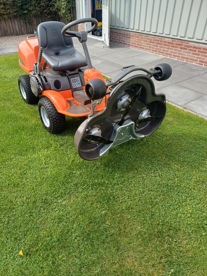 Husqvarna Rider 11c frontmaaier met NIEUW Combi 94 maaidek!, Tuin en Terras, Grasmaaiers, Zo goed als nieuw, 50 cm of meer, Ophalen of Verzenden