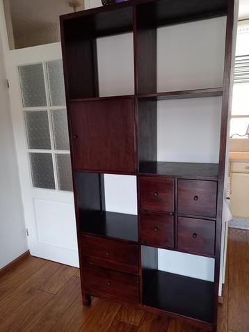 Mooie koloniale kast / roomdivider  ,teakhout  beschikbaar voor biedingen