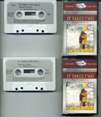It Takes Two Songs Of Love For Two 28 nrs 2 cassettes ZGAN, Cd's en Dvd's, 2 t/m 25 bandjes, Ophalen of Verzenden, Zo goed als nieuw