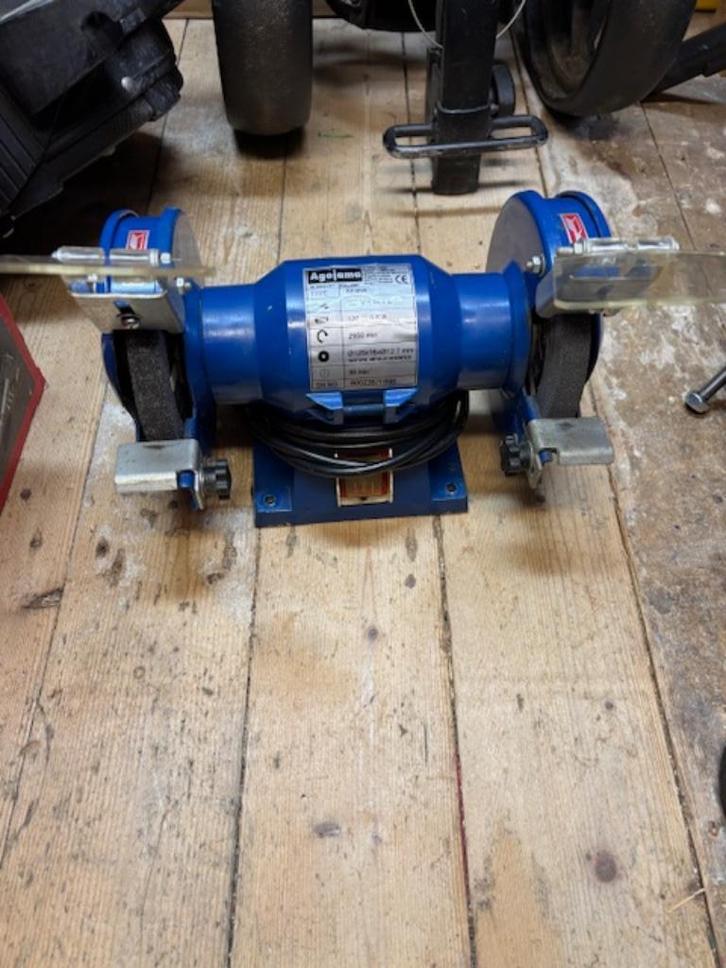 Agojama 8E404 - Slijpmachine, Doe-het-zelf en Verbouw, Gereedschap | Slijpmachines, Zo goed als nieuw, Werkbankslijpmachine, Minder dan 700 watt