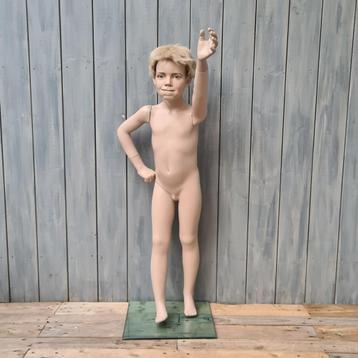 etalagepop jongen New John Nissen 118 cm paspop kind beschikbaar voor biedingen