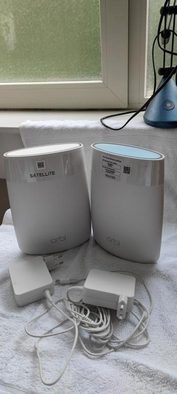 Orbi WiFi Systeem Router + Satelliet beschikbaar voor biedingen
