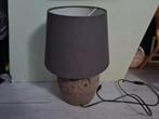 Mooie kruik lamp met  een grijze kap beton look, Huis en Inrichting, Lampen | Tafellampen, Metaal, Gebruikt, Ophalen of Verzenden