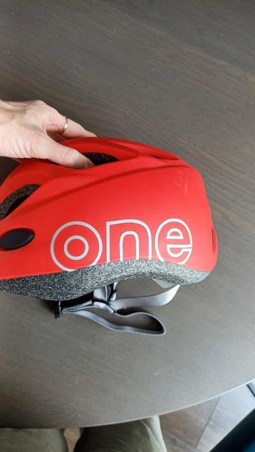 Helm kinderen bobike beschikbaar voor biedingen