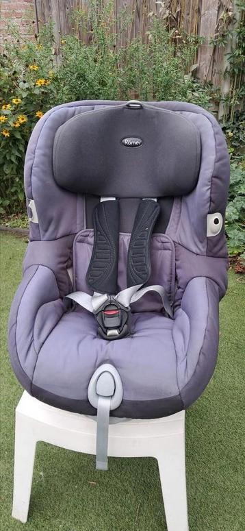 Britax Römer trifix autostoeltje beschikbaar voor biedingen