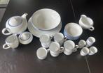 Luxe servies wit met blauw, Ophalen, Zo goed als nieuw, Porselein, Overige stijlen